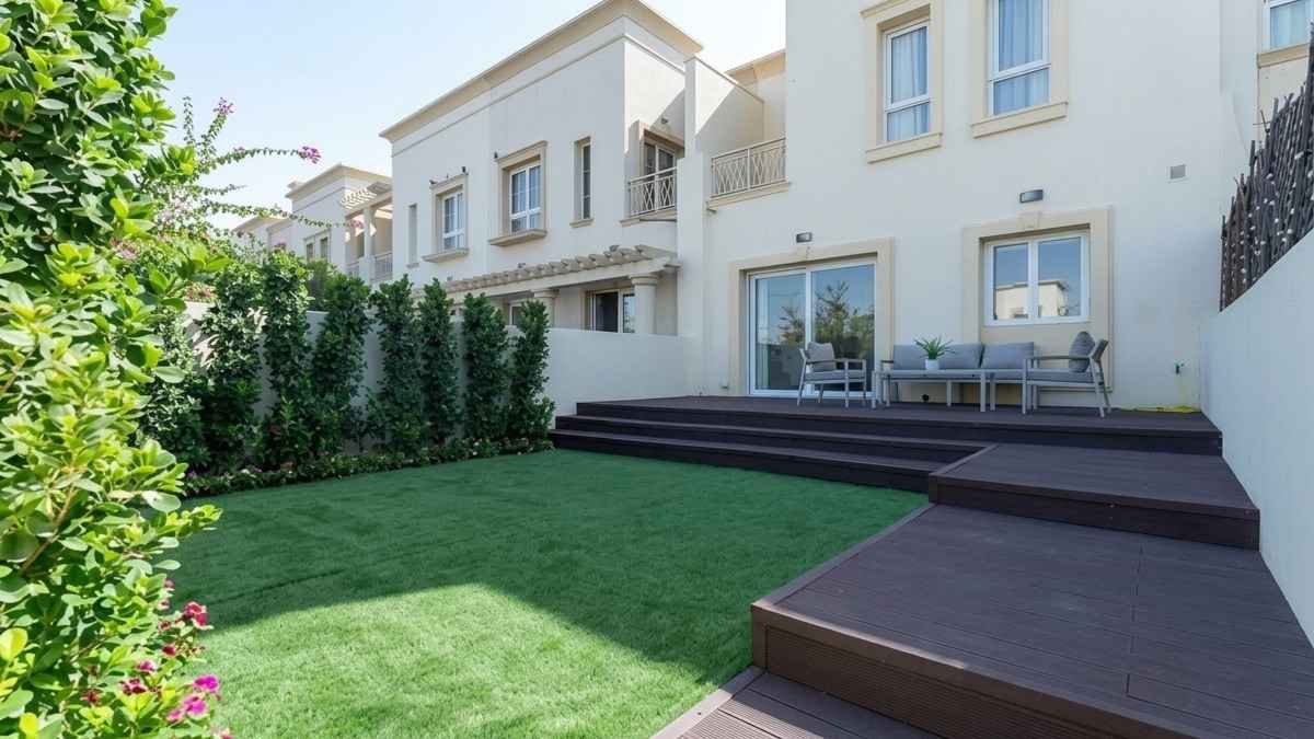 Outdoor garden flooring for residential properties in Dubai